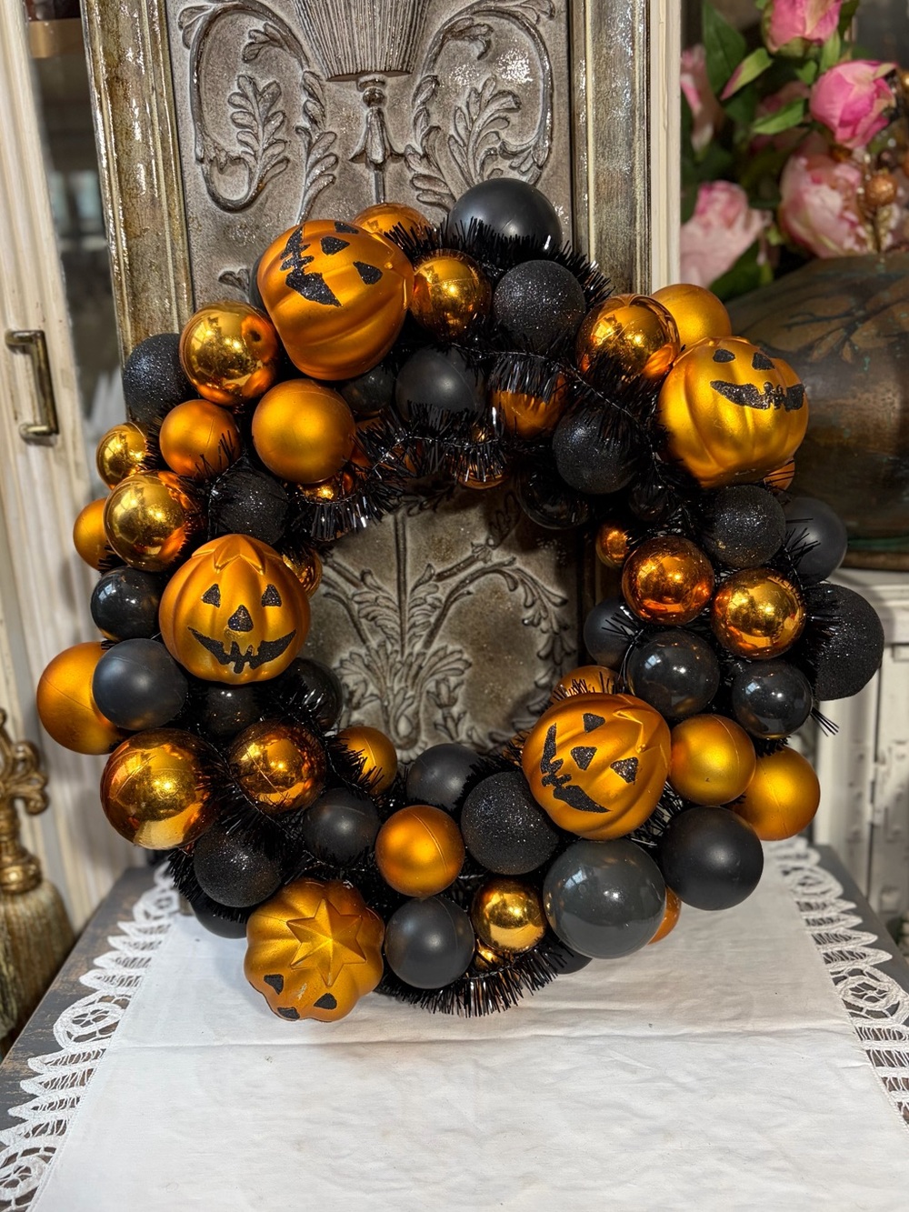 Halloween pumpkin black & orange 15” wreath